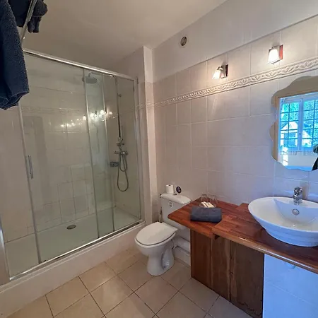 Bed & Breakfast Des Ruines De Merle Saint-Cirgues-la-Loutre